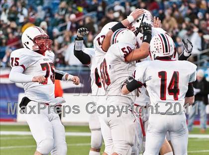 Thumbnail 1 in Mansfield vs. Reading Memorial (MIAA Division II East Final) photogallery.
