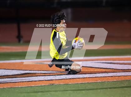 Thumbnail 2 in Grossmont @ Escondido photogallery.