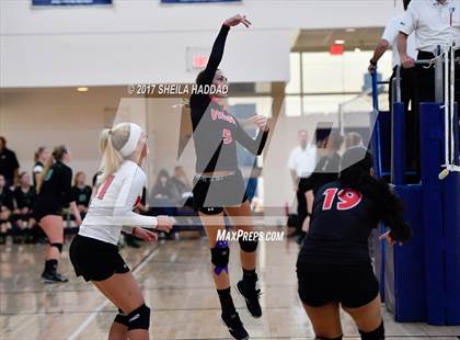 Thumbnail 2 in Tampa Bay HEAT vs Robinson photogallery.