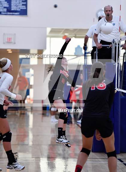 Thumbnail 2 in Tampa Bay HEAT vs Robinson photogallery.
