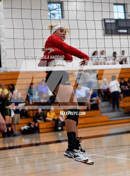 Thumbnail 2 in Tampa Bay HEAT vs Robinson photogallery.