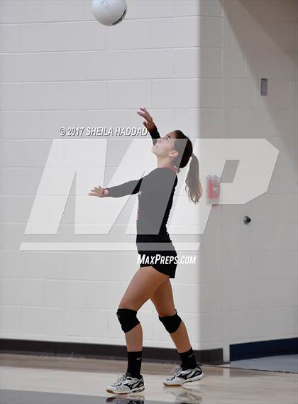 Thumbnail 3 in Tampa Bay HEAT vs Robinson photogallery.