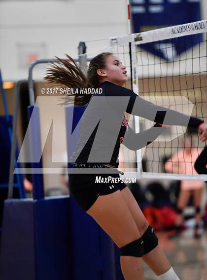 Thumbnail 2 in Tampa Bay HEAT vs Robinson photogallery.