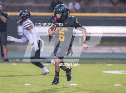 Thumbnail 2 in 'Iolani @ Leilehua photogallery.