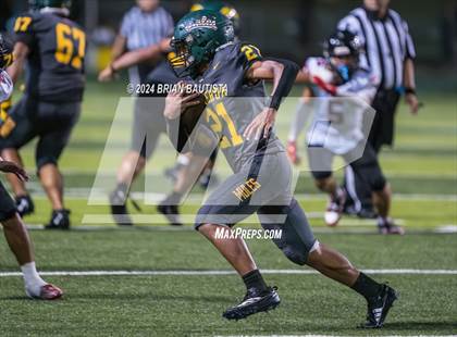 Thumbnail 2 in 'Iolani @ Leilehua photogallery.