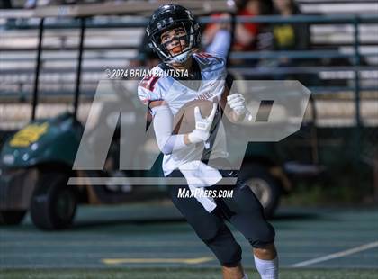 Thumbnail 1 in 'Iolani @ Leilehua photogallery.