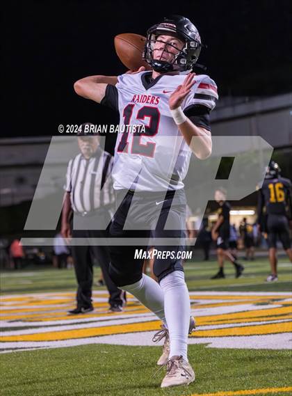 Thumbnail 2 in 'Iolani @ Leilehua photogallery.