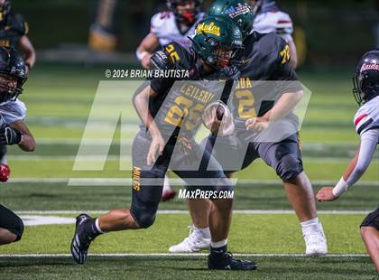 Thumbnail 3 in 'Iolani @ Leilehua photogallery.