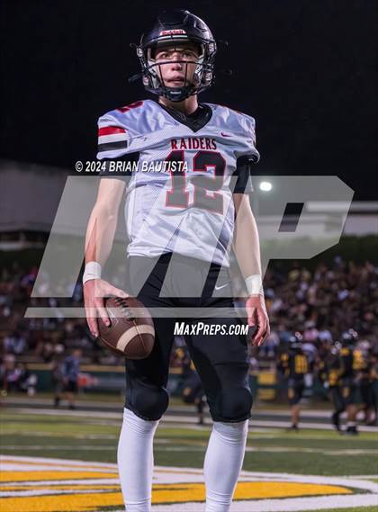 Thumbnail 1 in 'Iolani @ Leilehua photogallery.