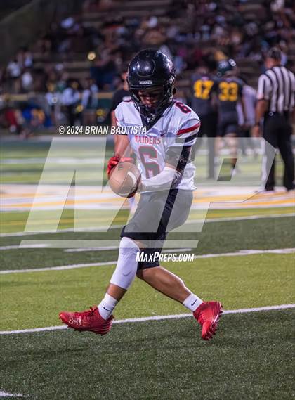 Thumbnail 3 in 'Iolani @ Leilehua photogallery.