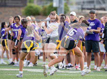 Thumbnail 3 in Holy Family vs Monarch photogallery.