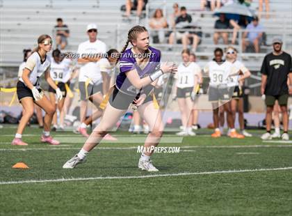 Thumbnail 3 in Holy Family vs Monarch photogallery.