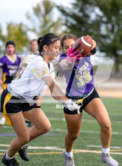 Thumbnail 3 in Holy Family vs Monarch photogallery.