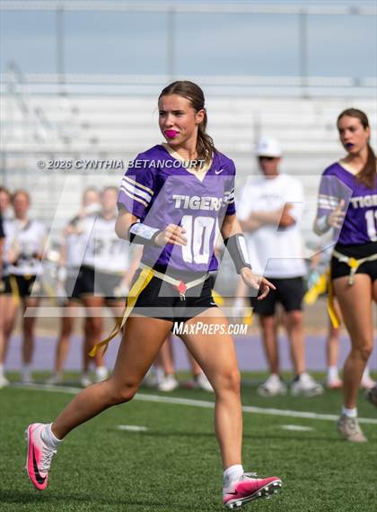 Thumbnail 3 in Holy Family vs Monarch photogallery.