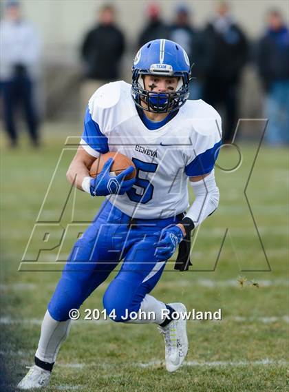 Thumbnail 2 in Geneva @ Cary-Grove (IHSA Class 7A Quarterfinal) photogallery.