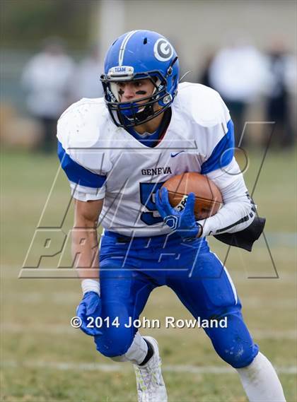 Thumbnail 2 in Geneva @ Cary-Grove (IHSA Class 7A Quarterfinal) photogallery.