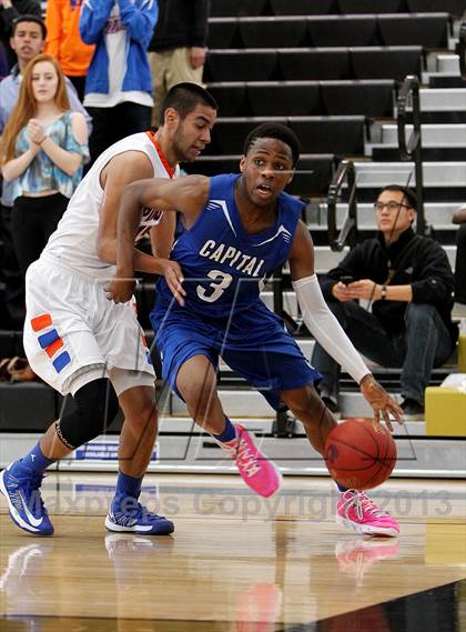 Thumbnail 1 in St. Joseph Notre Dame vs. Capital Christian (CIF NorCal Regional D5 Final) photogallery.
