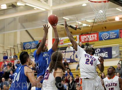 Thumbnail 3 in St. Joseph Notre Dame vs. Capital Christian (CIF NorCal Regional D5 Final) photogallery.