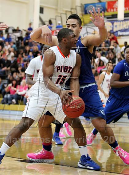 Thumbnail 2 in St. Joseph Notre Dame vs. Capital Christian (CIF NorCal Regional D5 Final) photogallery.