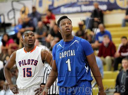 Thumbnail 3 in St. Joseph Notre Dame vs. Capital Christian (CIF NorCal Regional D5 Final) photogallery.