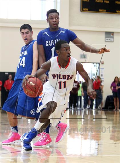 Thumbnail 3 in St. Joseph Notre Dame vs. Capital Christian (CIF NorCal Regional D5 Final) photogallery.