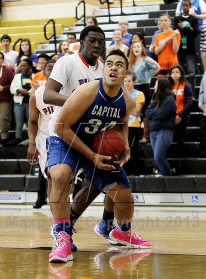 Thumbnail 2 in St. Joseph Notre Dame vs. Capital Christian (CIF NorCal Regional D5 Final) photogallery.