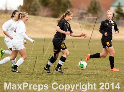 Thumbnail 2 in Thompson Valley @ Golden photogallery.