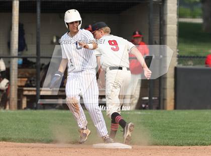 Thumbnail 2 in Indianapolis Cardinal Ritter vs. University IHSAA Class 2A S42 Sectionals Semifinals photogallery.