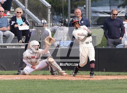 Thumbnail 2 in Indianapolis Cardinal Ritter vs. University IHSAA Class 2A S42 Sectionals Semifinals photogallery.