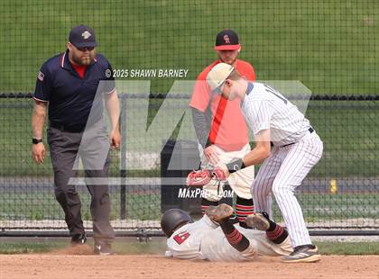 Thumbnail 1 in Indianapolis Cardinal Ritter vs. University IHSAA Class 2A S42 Sectionals Semifinals photogallery.