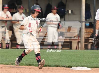 Thumbnail 1 in Indianapolis Cardinal Ritter vs. University IHSAA Class 2A S42 Sectionals Semifinals photogallery.
