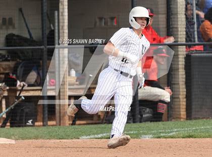 Thumbnail 3 in Indianapolis Cardinal Ritter vs. University IHSAA Class 2A S42 Sectionals Semifinals photogallery.