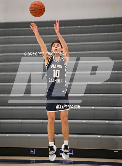 Thumbnail 2 in Marin Catholic vs. Branson (CIF NCS MCAL Semi Final) photogallery.