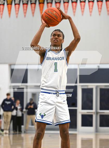 Thumbnail 3 in Marin Catholic vs. Branson (CIF NCS MCAL Semi Final) photogallery.