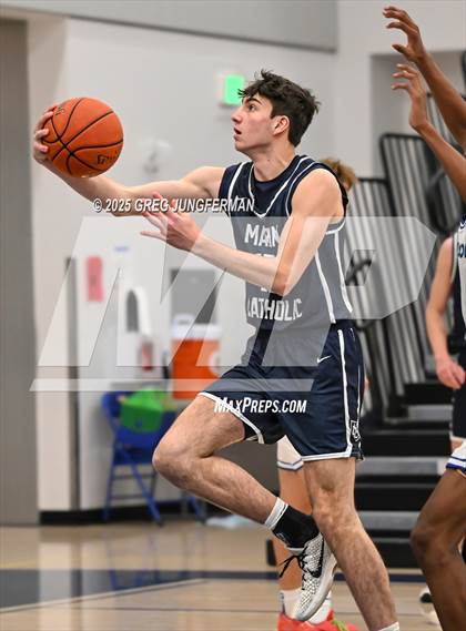 Thumbnail 2 in Marin Catholic vs. Branson (CIF NCS MCAL Semi Final) photogallery.