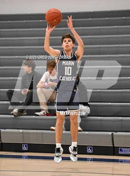 Thumbnail 3 in Marin Catholic vs. Branson (CIF NCS MCAL Semi Final) photogallery.