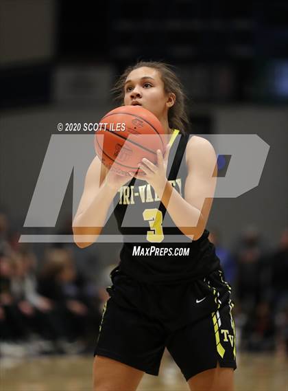 Thumbnail 2 in Tri-Valley vs Circleville (OHSAA D2 Regional Final) photogallery.