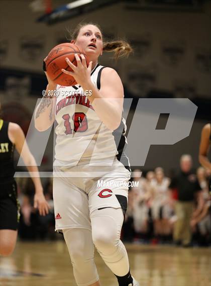 Thumbnail 2 in Tri-Valley vs Circleville (OHSAA D2 Regional Final) photogallery.