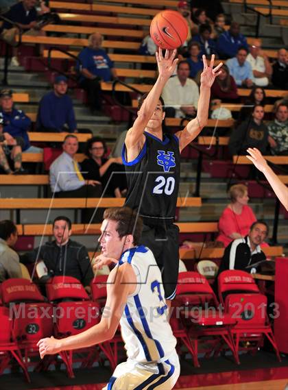 Thumbnail 1 in Saddleback Valley Christian vs. Santa Margarita (Nike Extravaganza) photogallery.