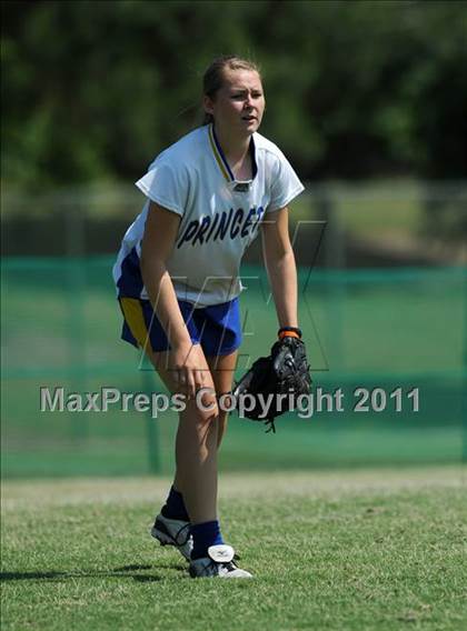 Thumbnail 2 in East Surry vs Princeton (NCHSAA 1A Semifinal) photogallery.