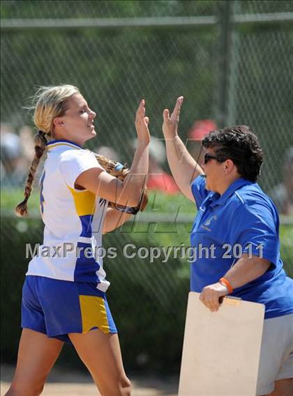 Thumbnail 3 in East Surry vs Princeton (NCHSAA 1A Semifinal) photogallery.