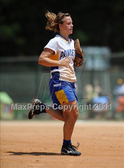 Thumbnail 2 in East Surry vs Princeton (NCHSAA 1A Semifinal) photogallery.