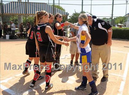 Thumbnail 3 in East Surry vs Princeton (NCHSAA 1A Semifinal) photogallery.