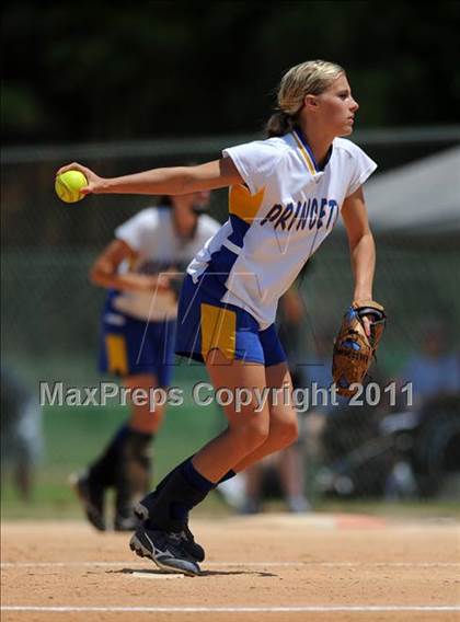Thumbnail 2 in East Surry vs Princeton (NCHSAA 1A Semifinal) photogallery.
