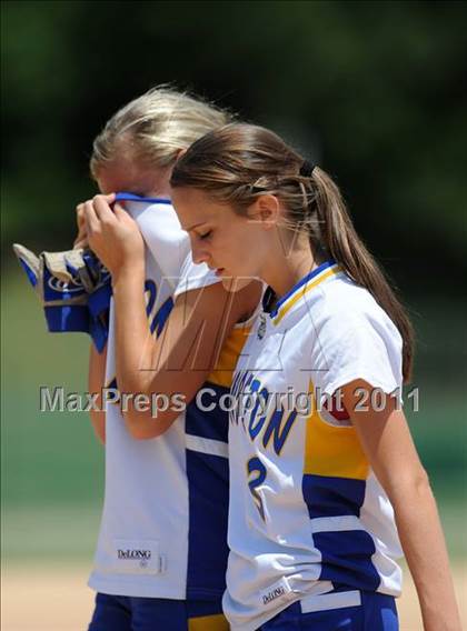 Thumbnail 2 in East Surry vs Princeton (NCHSAA 1A Semifinal) photogallery.