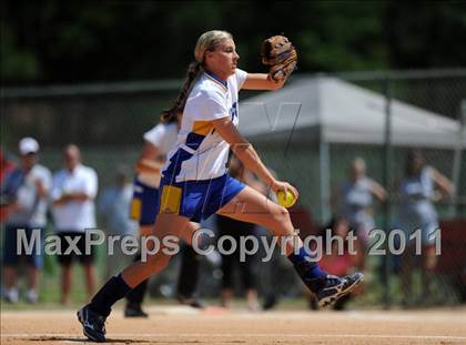Thumbnail 3 in East Surry vs Princeton (NCHSAA 1A Semifinal) photogallery.
