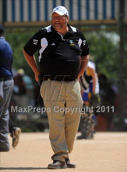 Thumbnail 3 in East Surry vs Princeton (NCHSAA 1A Semifinal) photogallery.