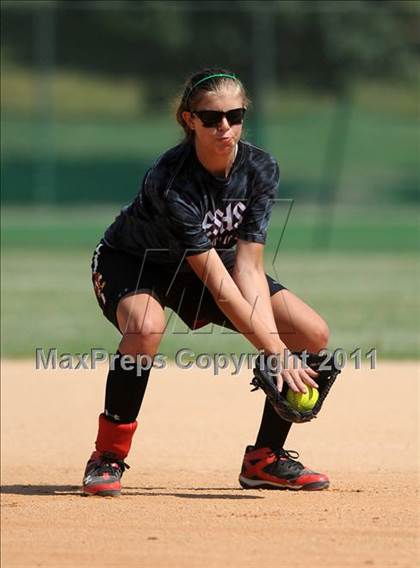 Thumbnail 1 in East Surry vs Princeton (NCHSAA 1A Semifinal) photogallery.