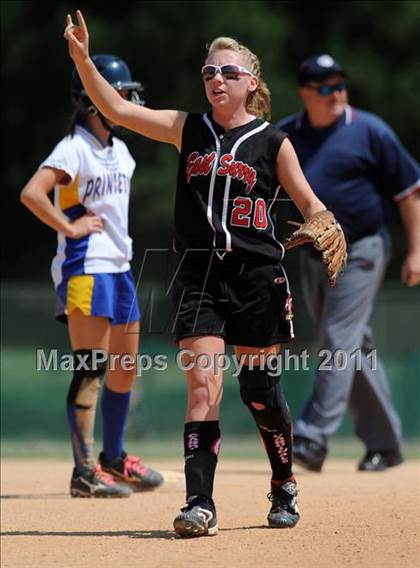 Thumbnail 3 in East Surry vs Princeton (NCHSAA 1A Semifinal) photogallery.