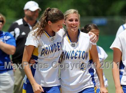 Thumbnail 1 in East Surry vs Princeton (NCHSAA 1A Semifinal) photogallery.
